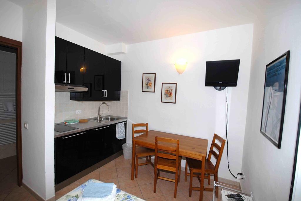 Hotel Luana Виареджо Екстериор снимка