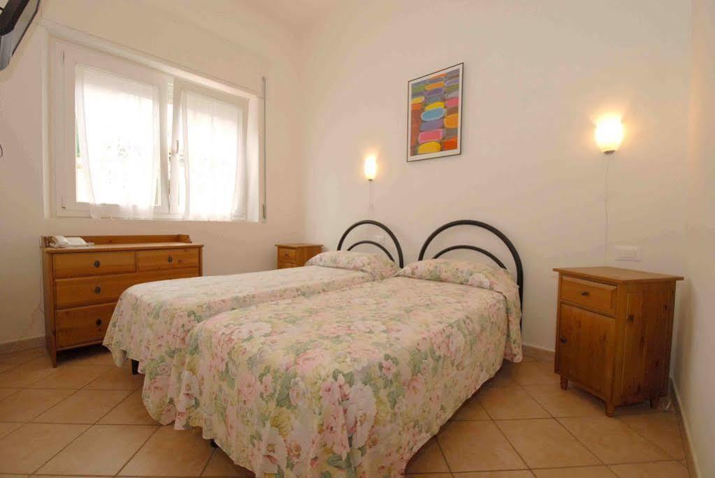 Hotel Luana Виареджо Екстериор снимка